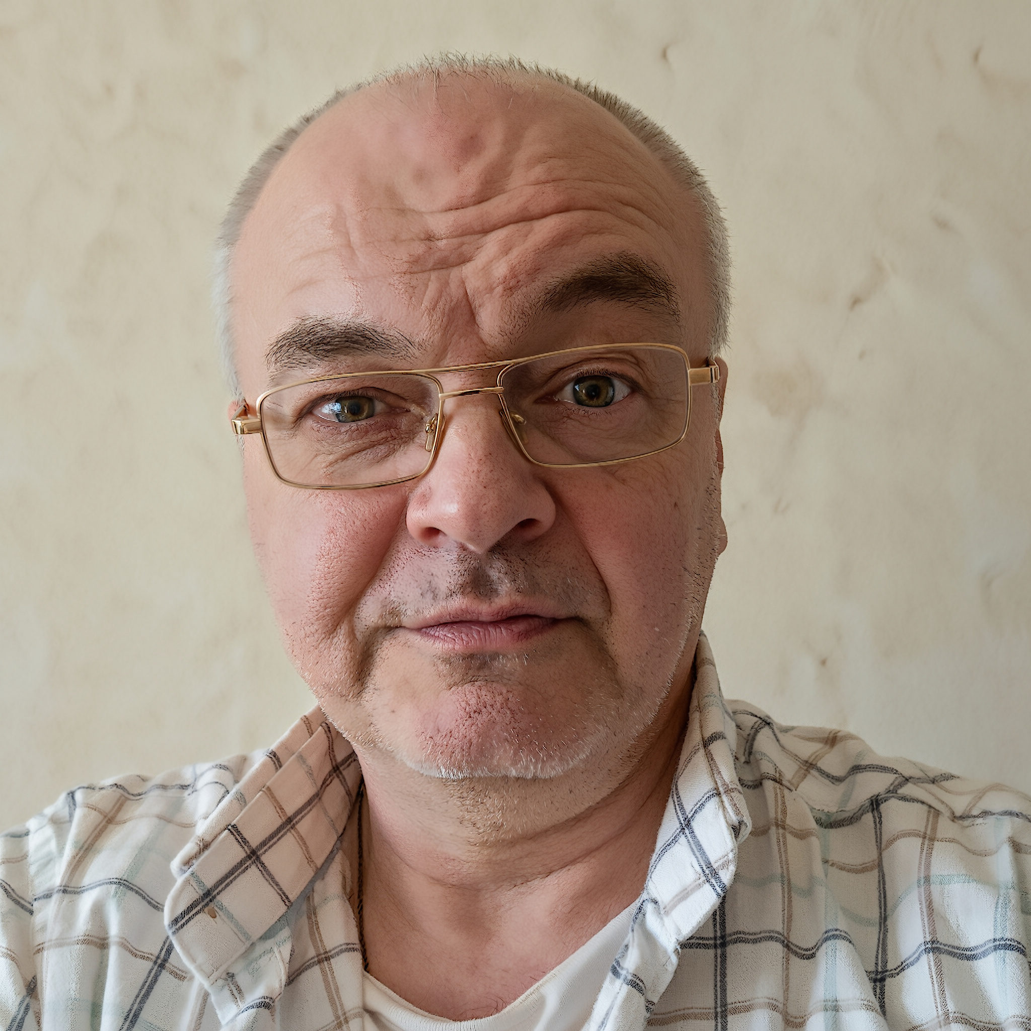 Evgeny Anisimov — professional portrait